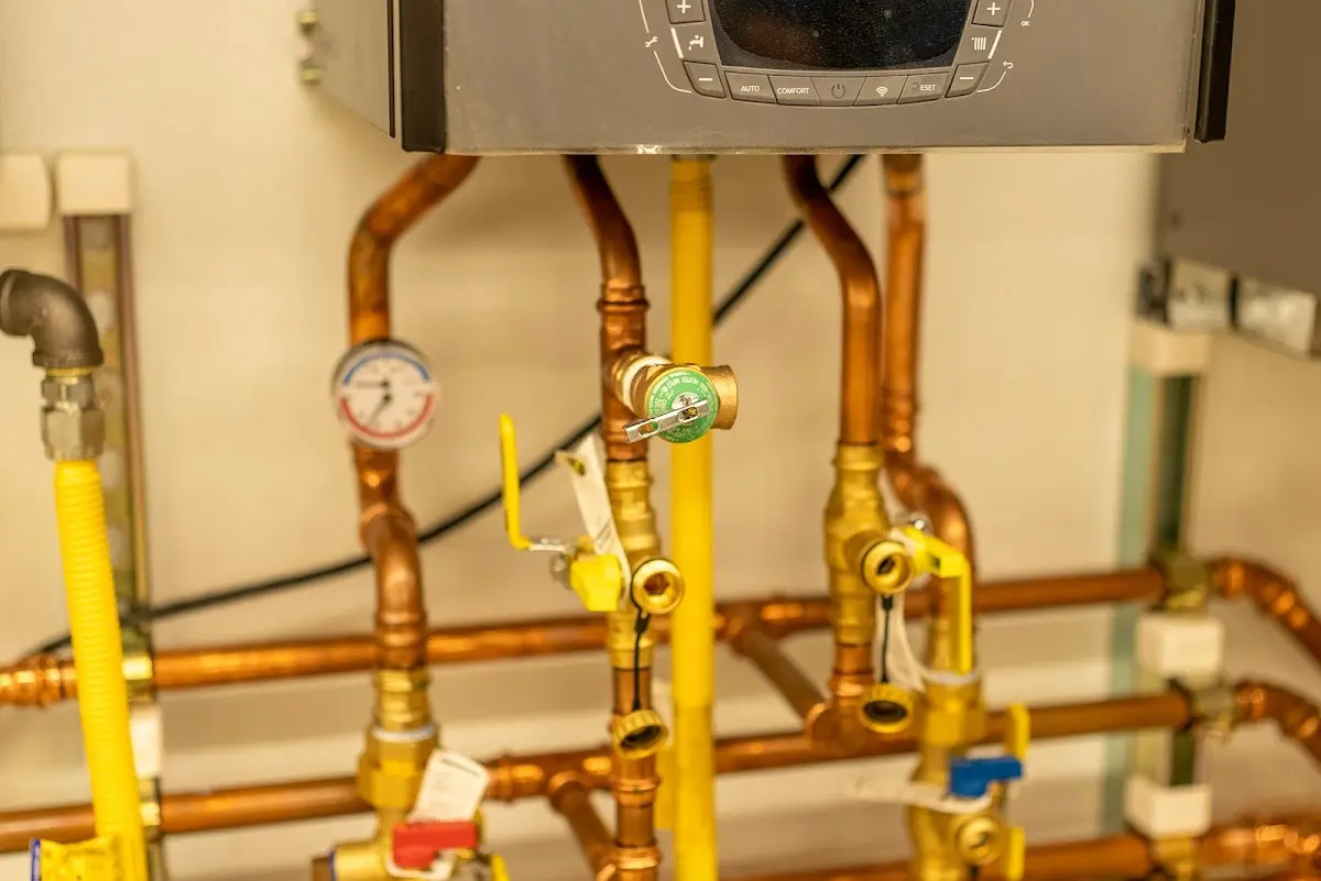 Licensed technician providing Slab Leak Repair for a homeowner in Early